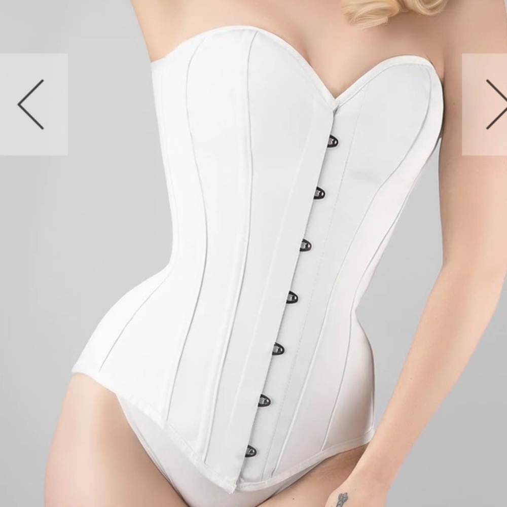 Corset - long line unopened